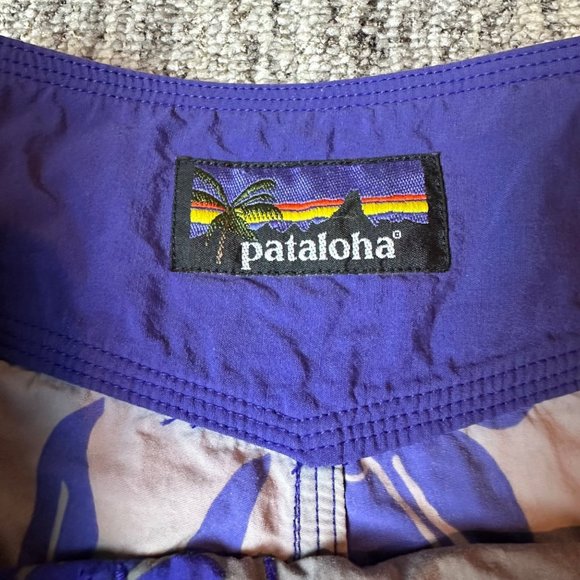 Pataloha Patagonia Tropical Floral Blue Purple Men's Shorts Size 32 Outdoors - Picture 4 of 9